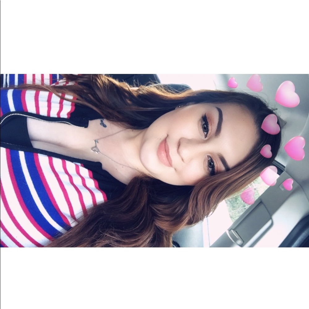 Meet your Posher, Katrina